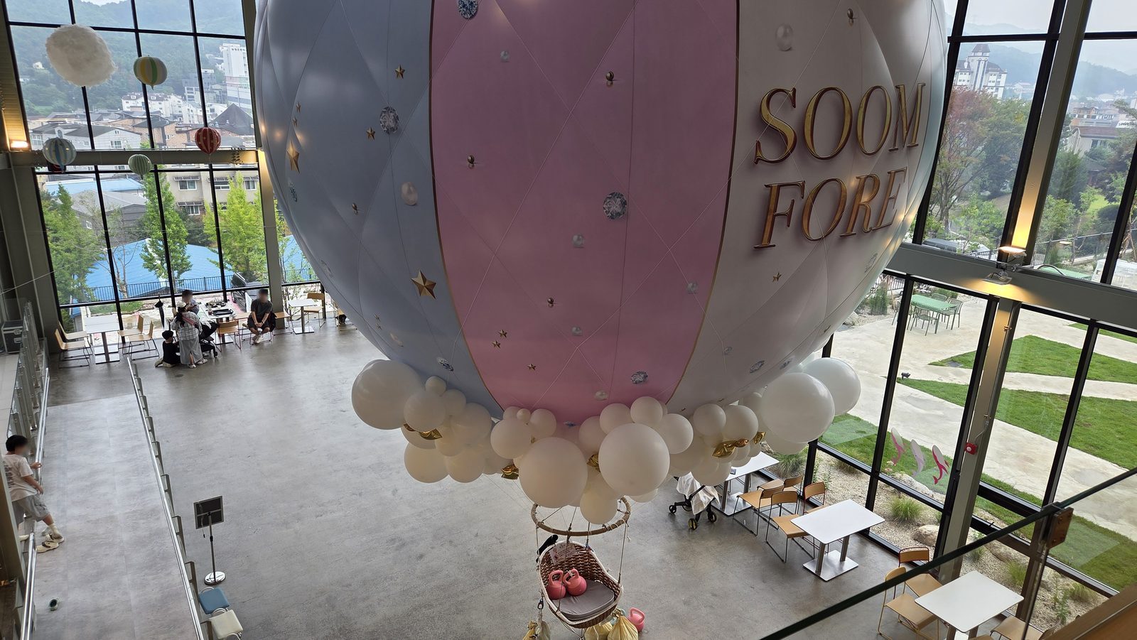 숨포레 대형 열기구 조형물 SOOM FORE 글자